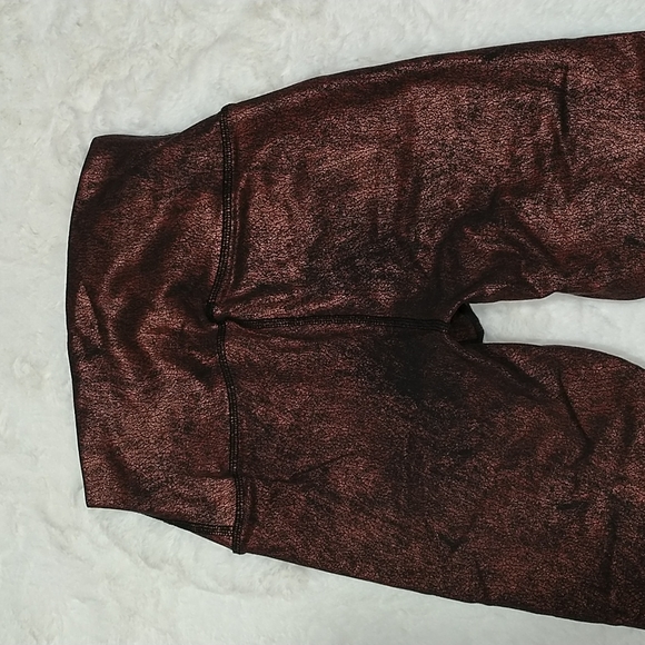 Alo yoga high rise metallic copper airbrushed leggings XS - Picture 10 of 16